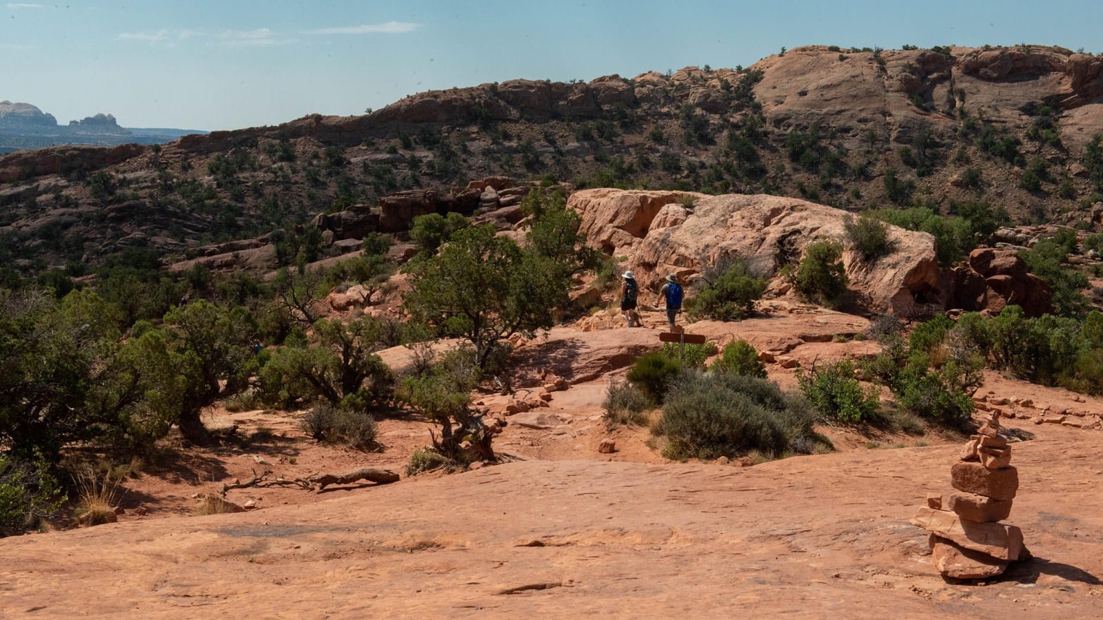Syncline Loop: A Rugged Ring Around Upheaval