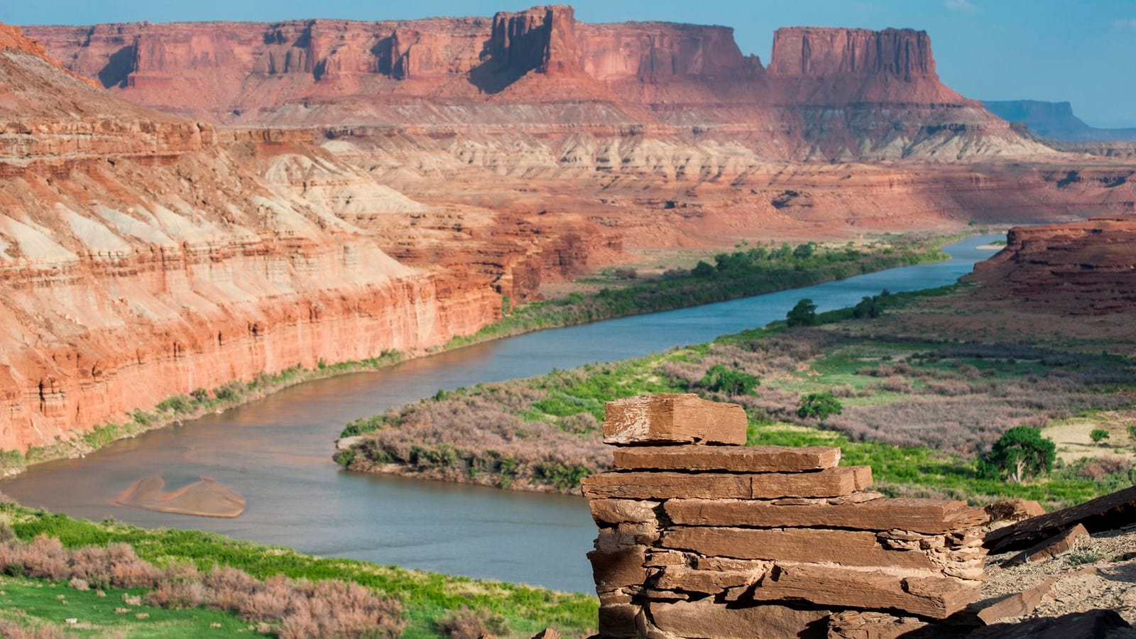 Fort Bottom Ruin Trail: A Trek Through Time Above the Green River